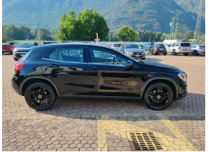 MERCEDES GLA 220 BENZINA 185 CV SPORT 4 MATIC OK